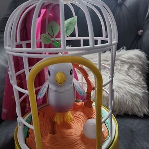Polly The Magic Bird Zuru Pets Alive
